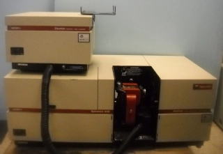 VARIAN SPECTRA A 400 ZEEMAN ATOMIC ABSORPTION SPECTROMETER 208V 220V