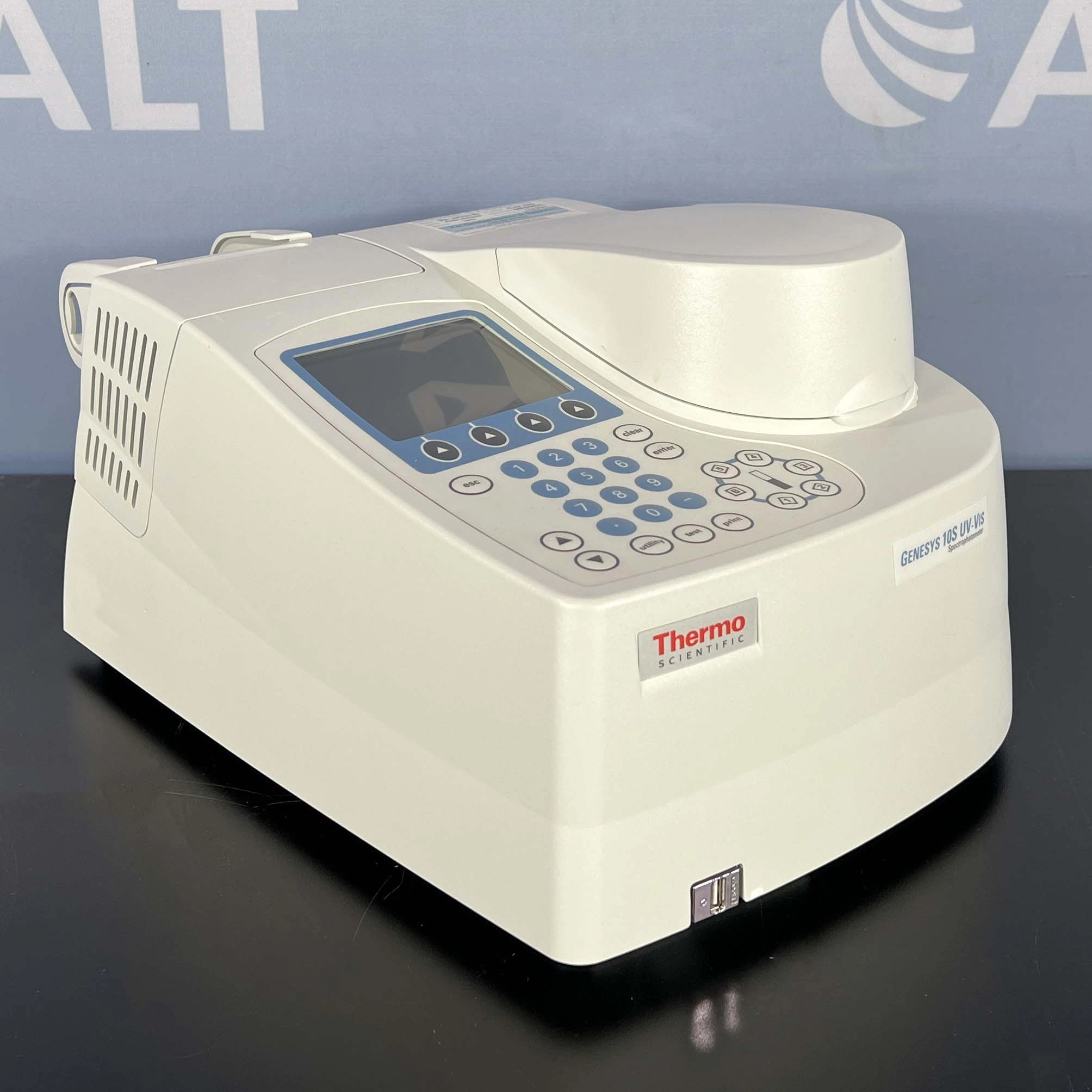 Thermo Scientific Genesys 10S UV Vis Spectrophotometer LabX