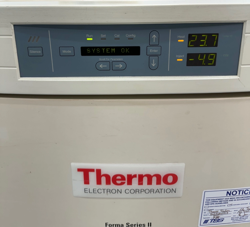 Thermo Forma Series II Water Jacketed CO2 Incubator LabX