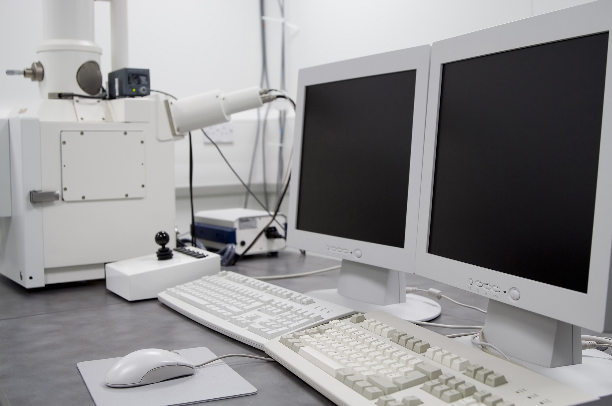 Microscope Parts: Popular Components, Add-ons, and Replacement Parts for Brightfield and Fluorescence Microscopes