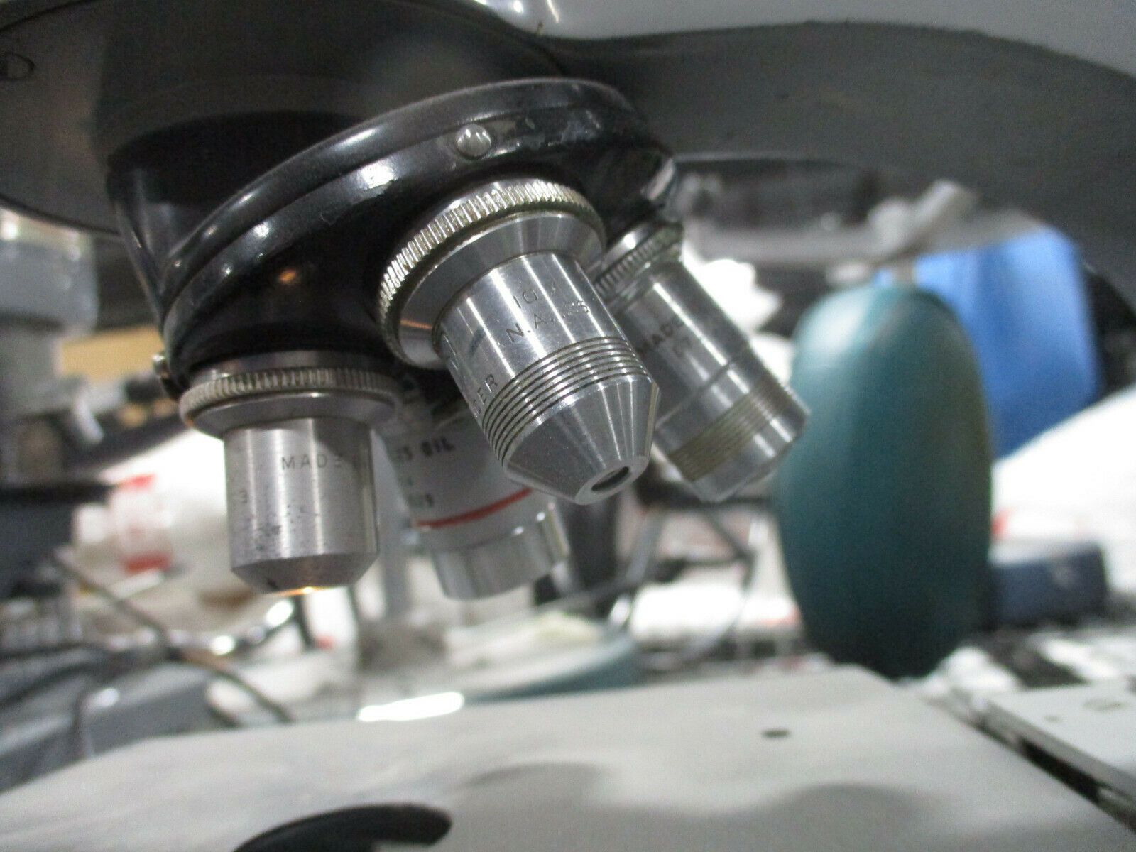 American Optical Medical Laboratory Microscope Bas | LabX.com