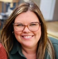 Headshot of Melissa Barr