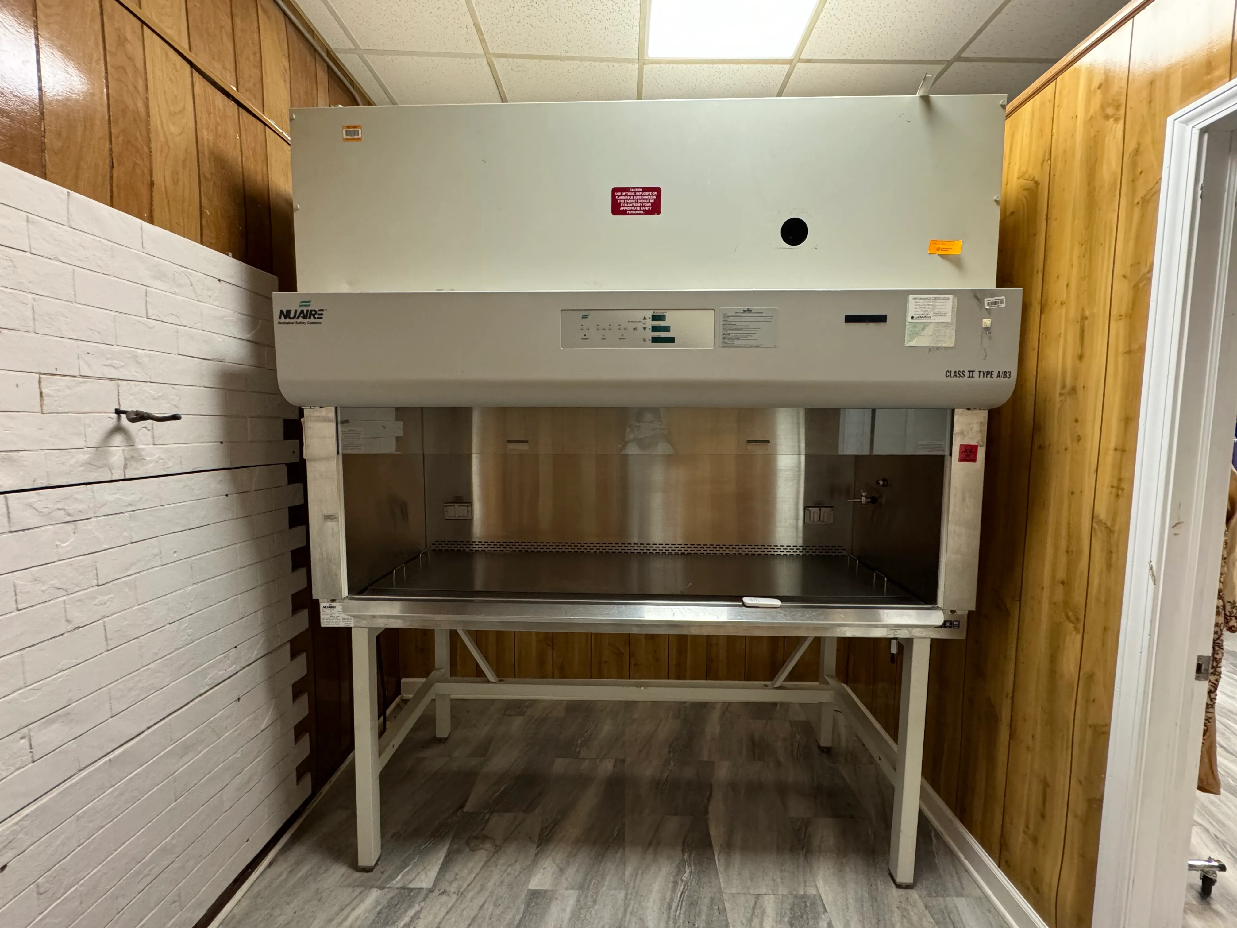 Surplus Lab Equipment Sales