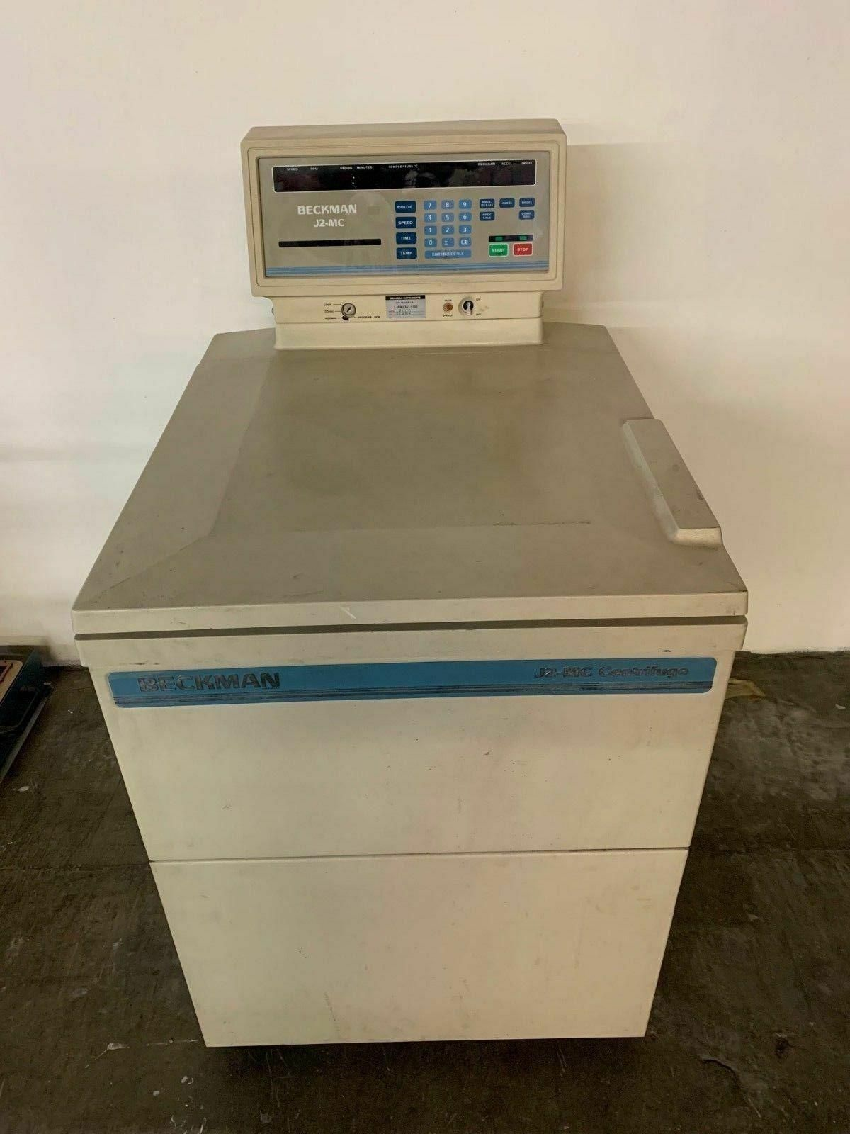 Beckman Coulter J2-MC Refrigerated Centrifuge with Two rotors and Warranty
