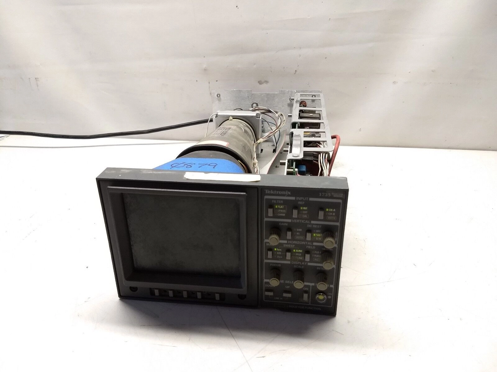 Tektronix 1735 Waveform Monitor