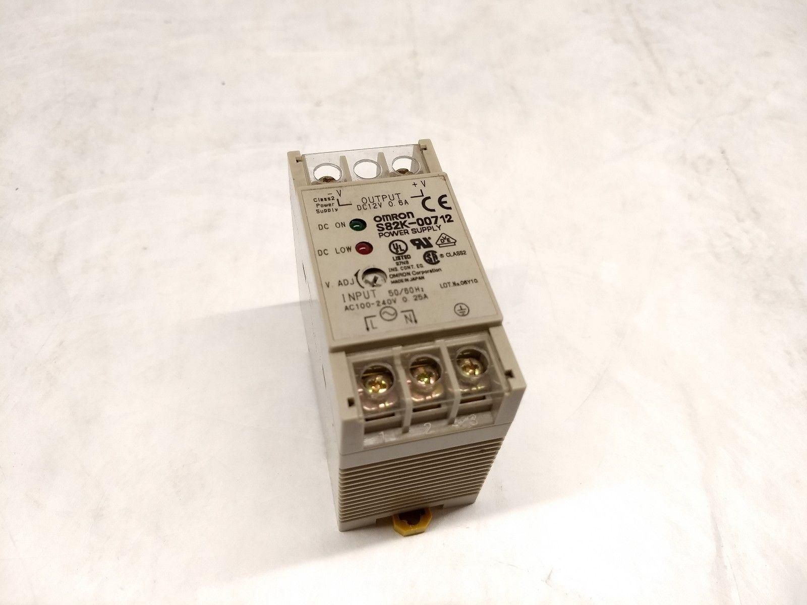 Omron S82K-00712 Power Supply 12VDC 0.6A