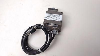 Barksdale E1H-H15-S0007 ECON-O-TROL Pressure Actuated Switch 400PSI