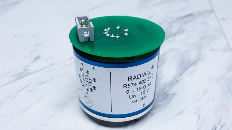 Radiall R574 402 310 SP3T Radial Coaxial SMA RF Microwave Switch