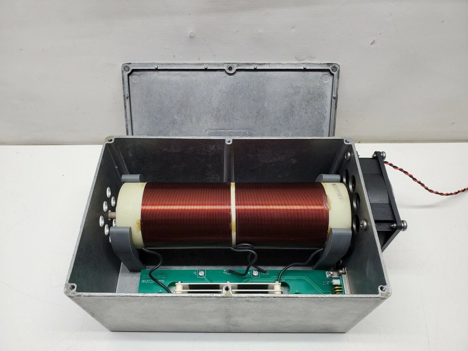Mass Spectrometer MA3729-207A RF Generator Coil Bo