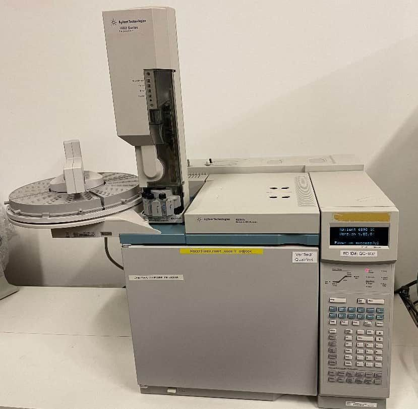 Agilent 6890N with 7683 Autosampler and tray - Just out of lab