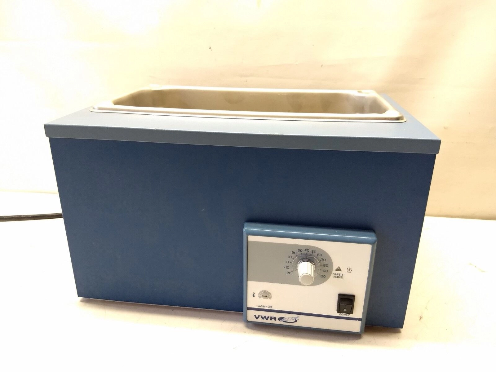 VWR Water Bath Analog Model 5LA