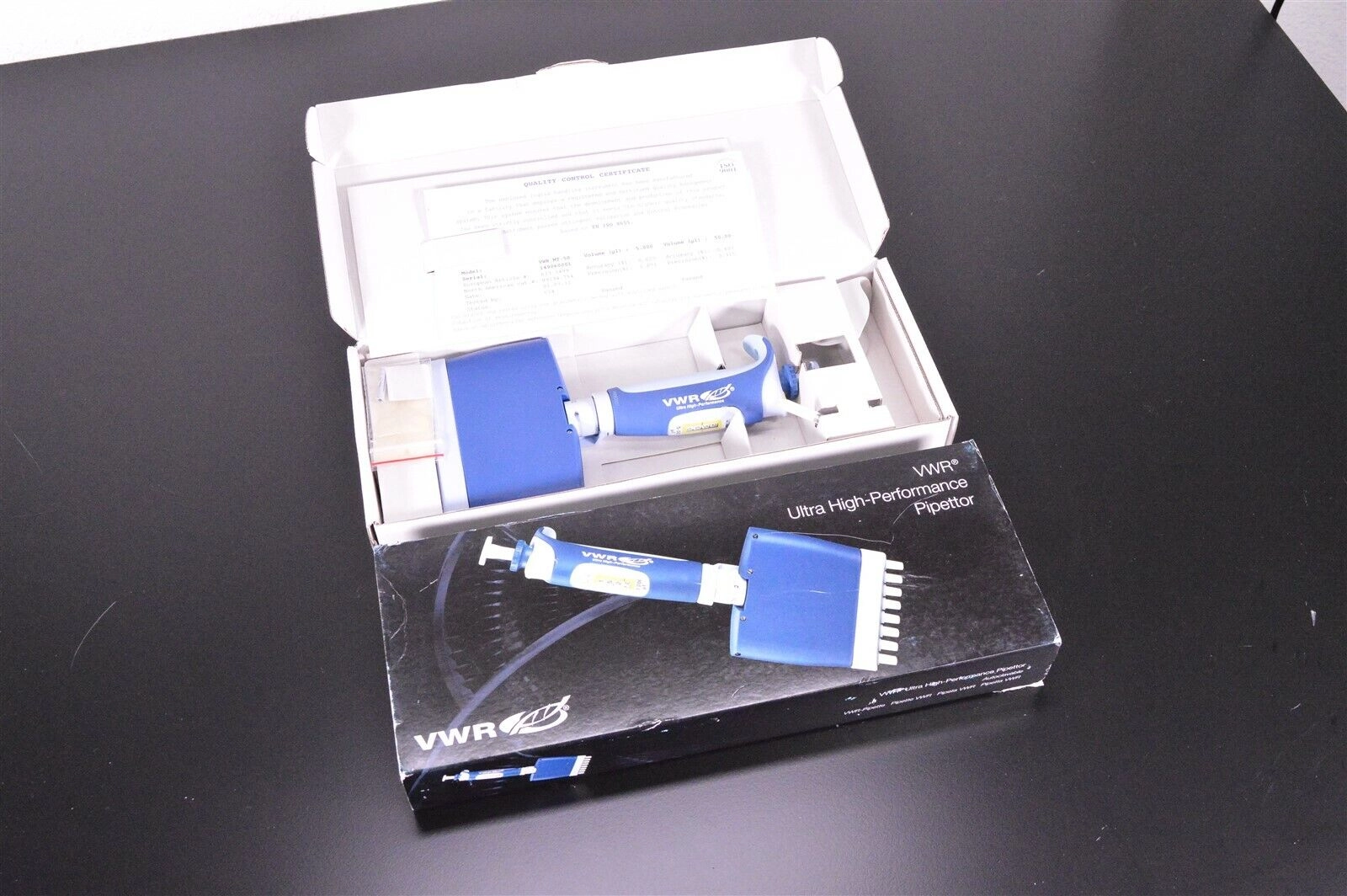 VWR 12-channel 5-50ul UHP Variable manual pipette 