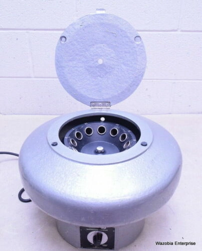 CLAY ADAMS SAFEGUARD CENTRIFUGE WITH ROTOR