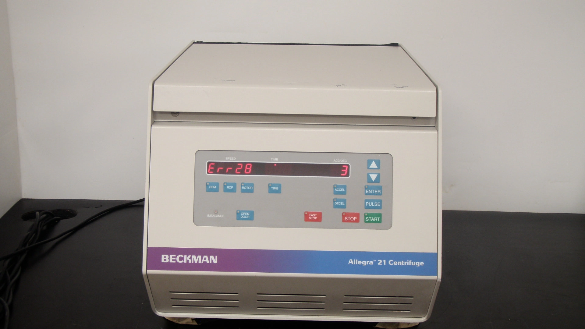 Beckman  Allegra 21 Centrifuge