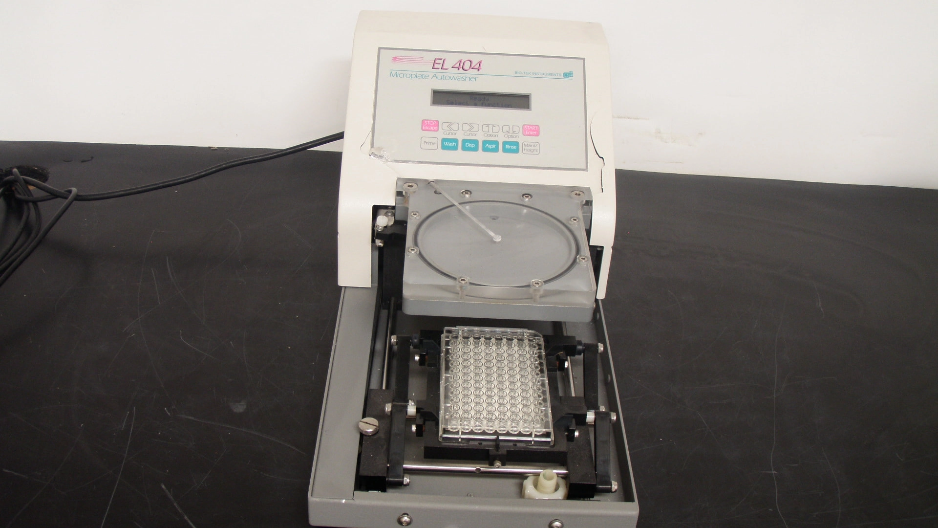 Bio-Tek Instruments  EL 404 Microplate Washer