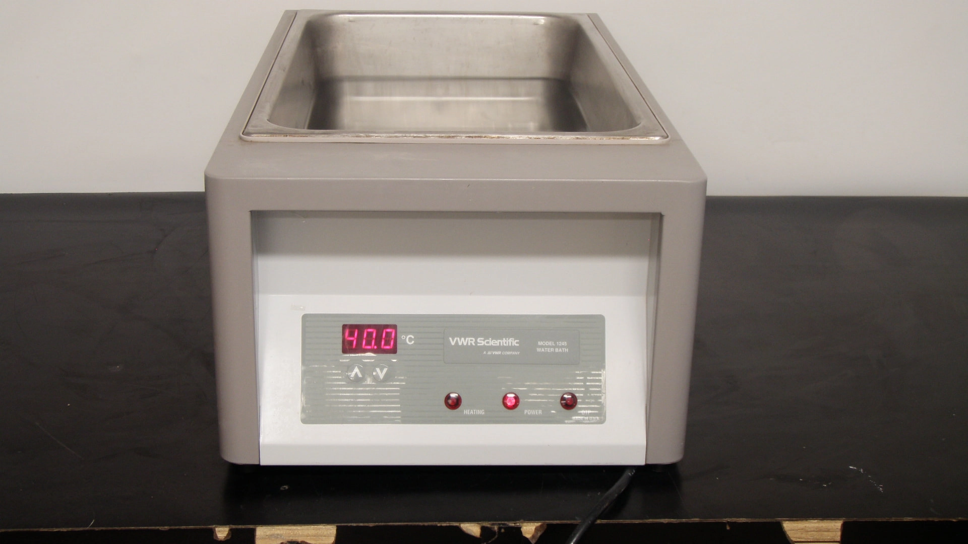 VWR Scientific  Waterbath Model 1245, Tested and Works!