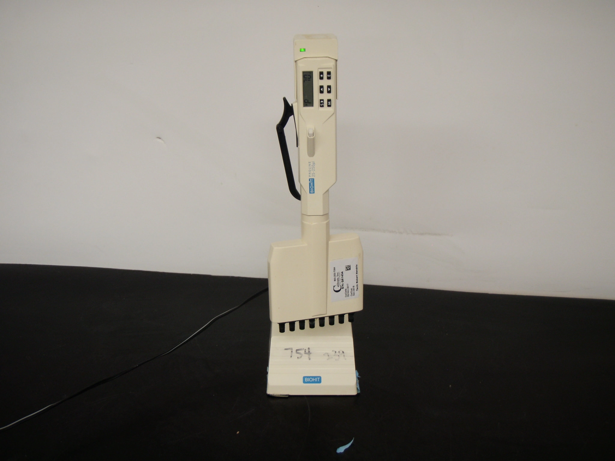 BioHit  Proline 25-250 uL Digital 8 Channel Pipette