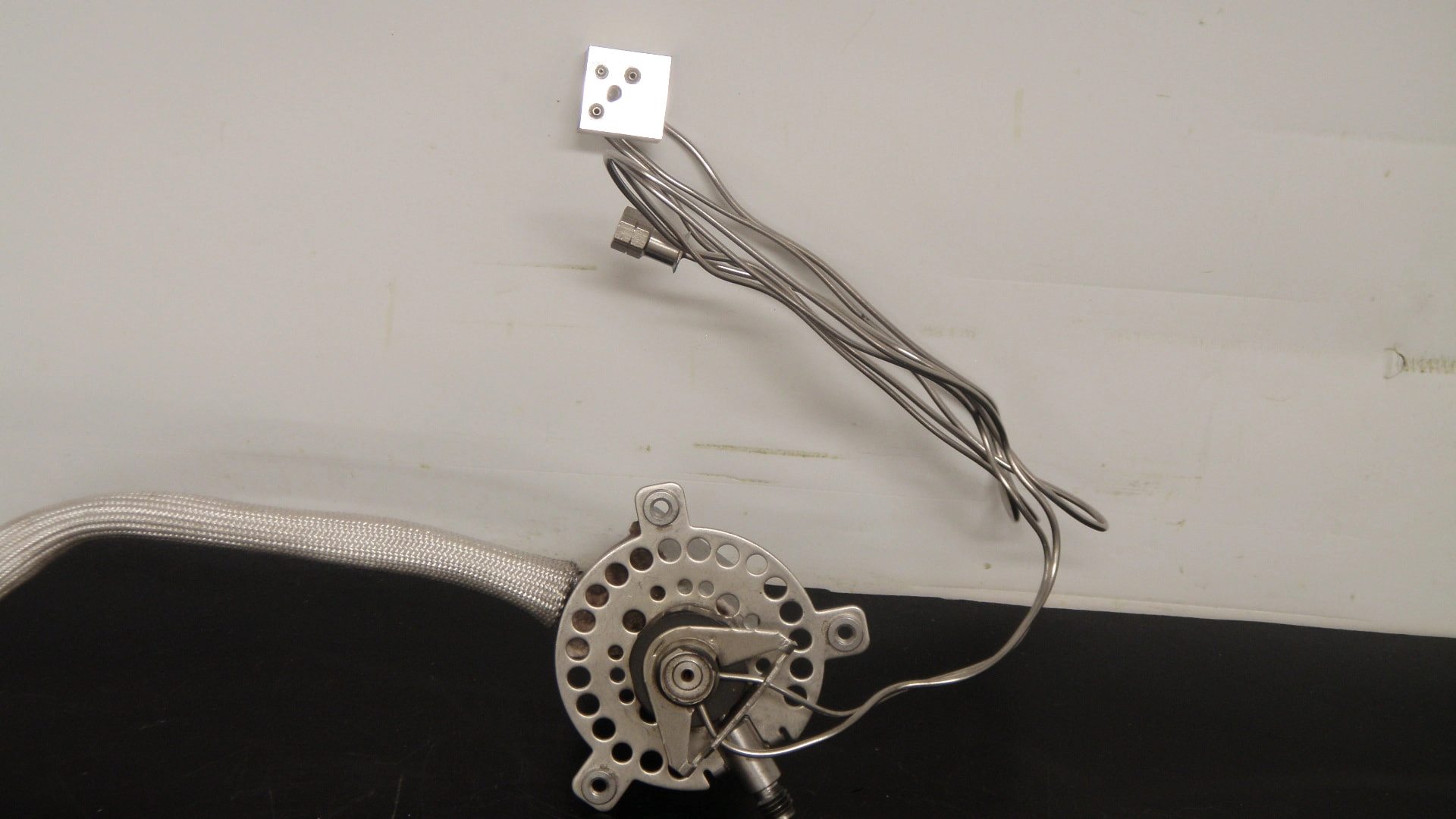 Agilent GC 6890 Split / Splitless Inlet with Heater | LabX.com