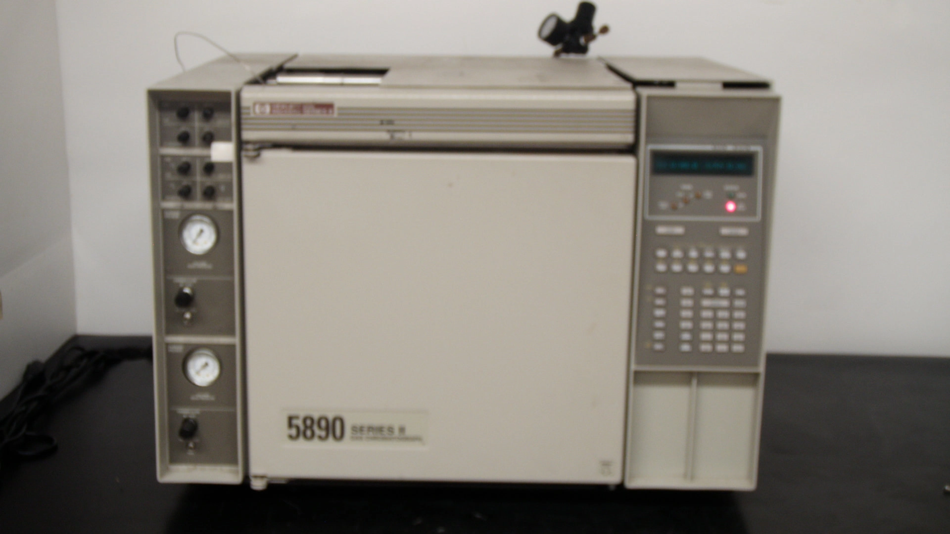 Agilent / HP 5890 Series II GC, 2 FID, 2 Inlets