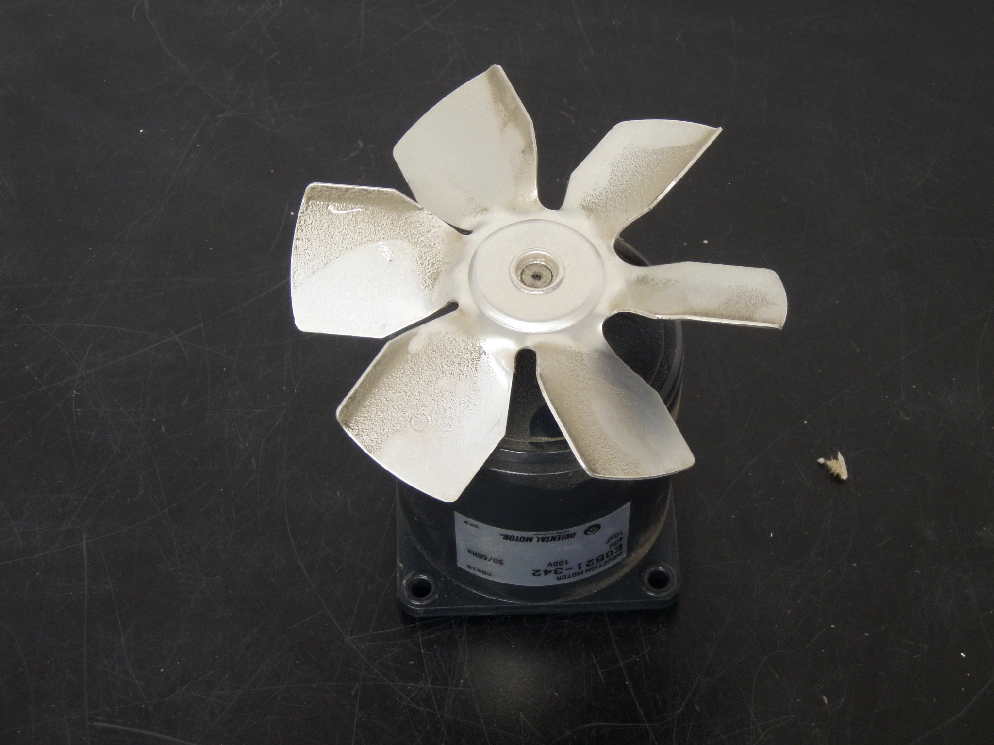 HP / Agilent  GC 5890 Oven Fan Motor w/ Blades