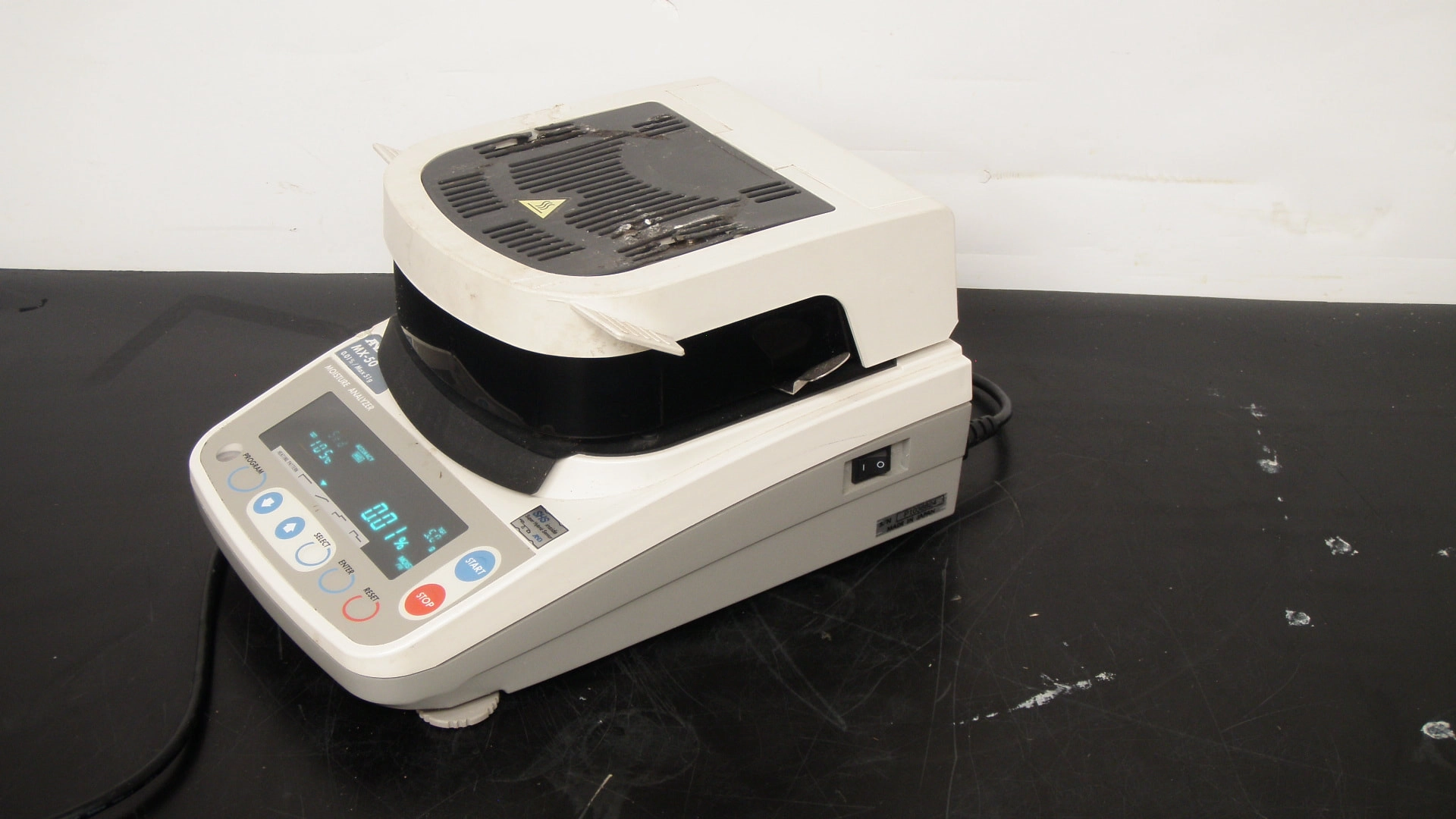 AND MX50 Moisture Analyzer, Tested