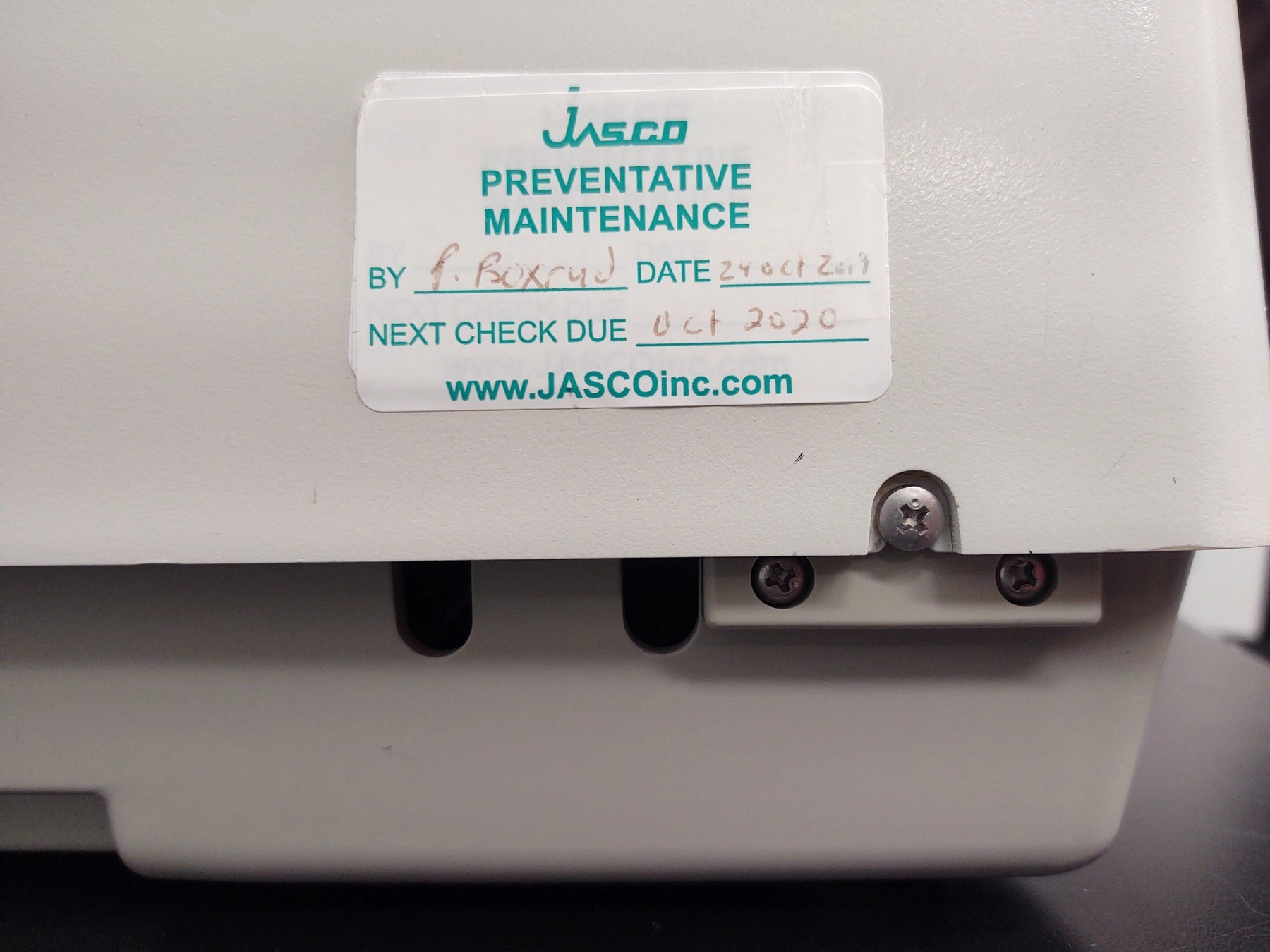 Jasco V-530 UV/VIS Spectrophotometer | LabX.com