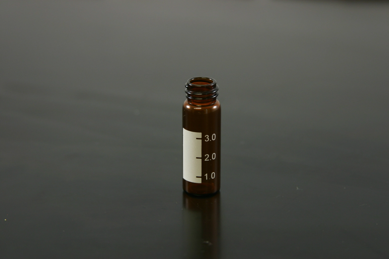 13-425 Screw Thread Vials  - 4.0 mL Amber Vial w/writing patch Qty 100