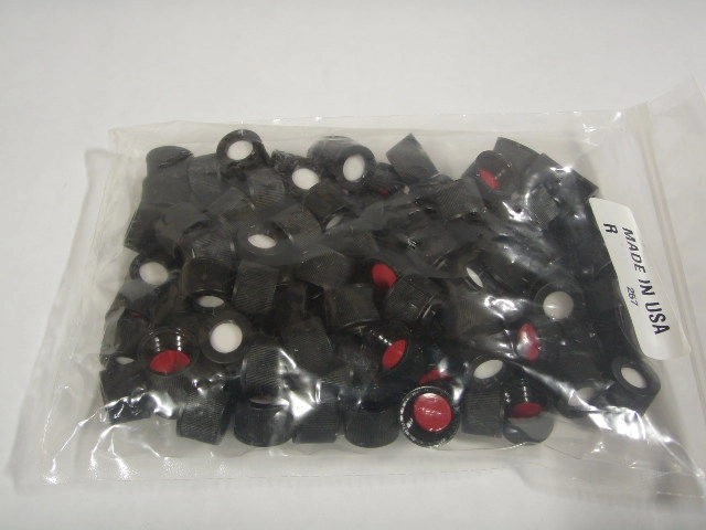 10-425 Polypropylene Screw Thread Closures  - PTFE/White Silicone w/slit (Bonded) Septum - Black Cap Color Qty 100