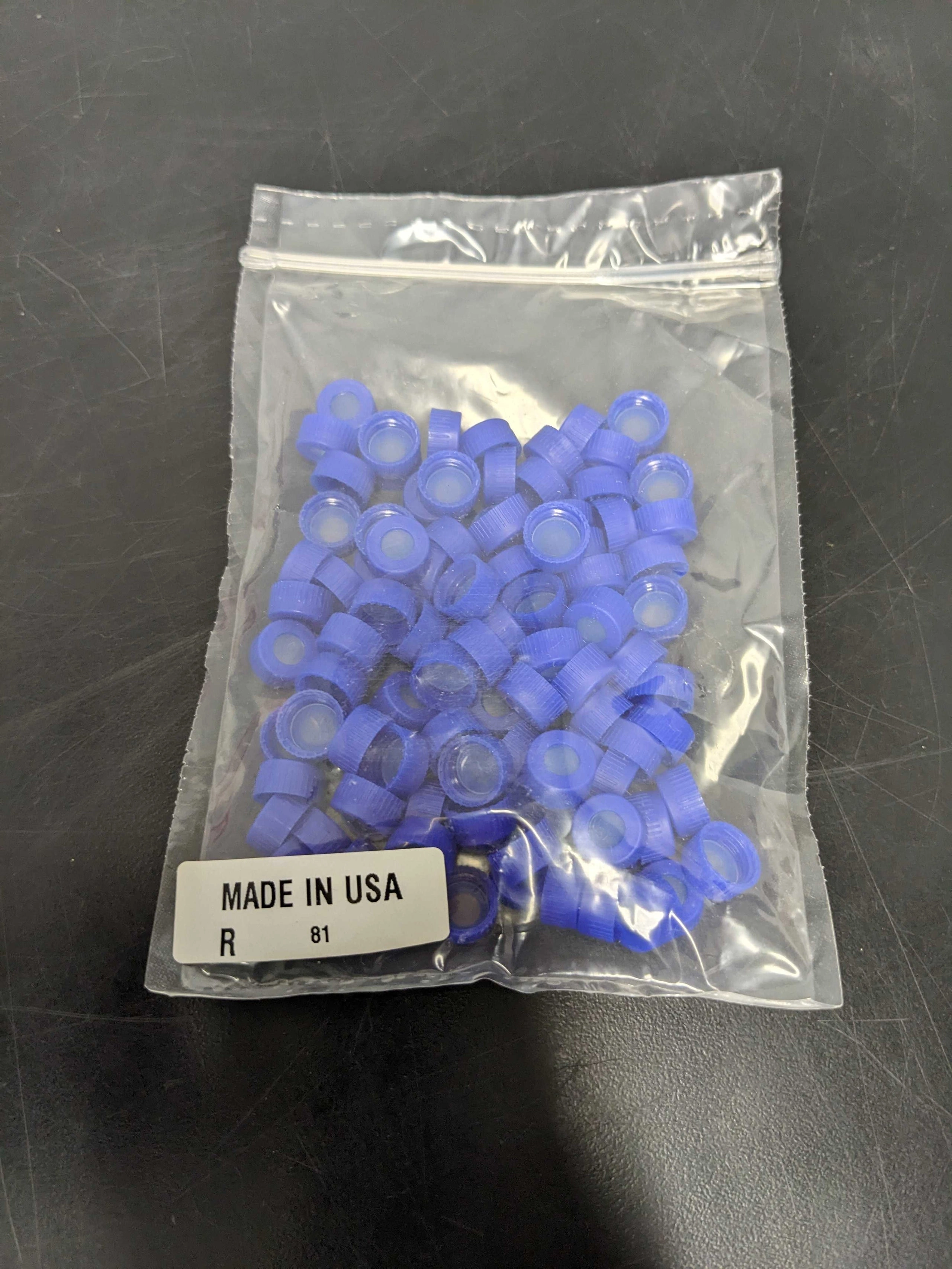 9 mm Polypropylene Screw Thread Closures  - Clear PTFE/Clear Silicone, LCMS Grade (Bonded) Septum - Blue Cap Color Qty 100