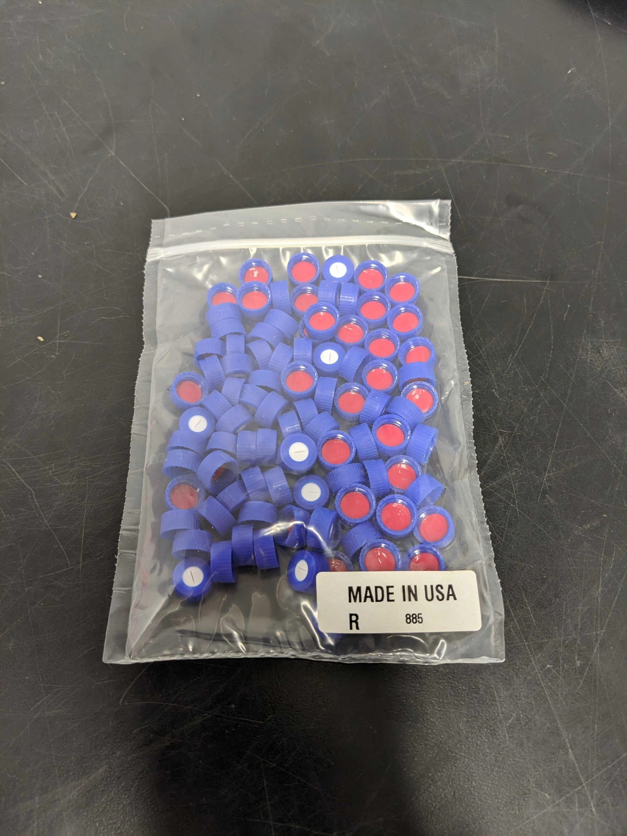 9 mm Polypropylene Screw Thread Closures  - PTFE/White Silicone w/slit (Bonded) Septum - Blue Cap Color Qty 100