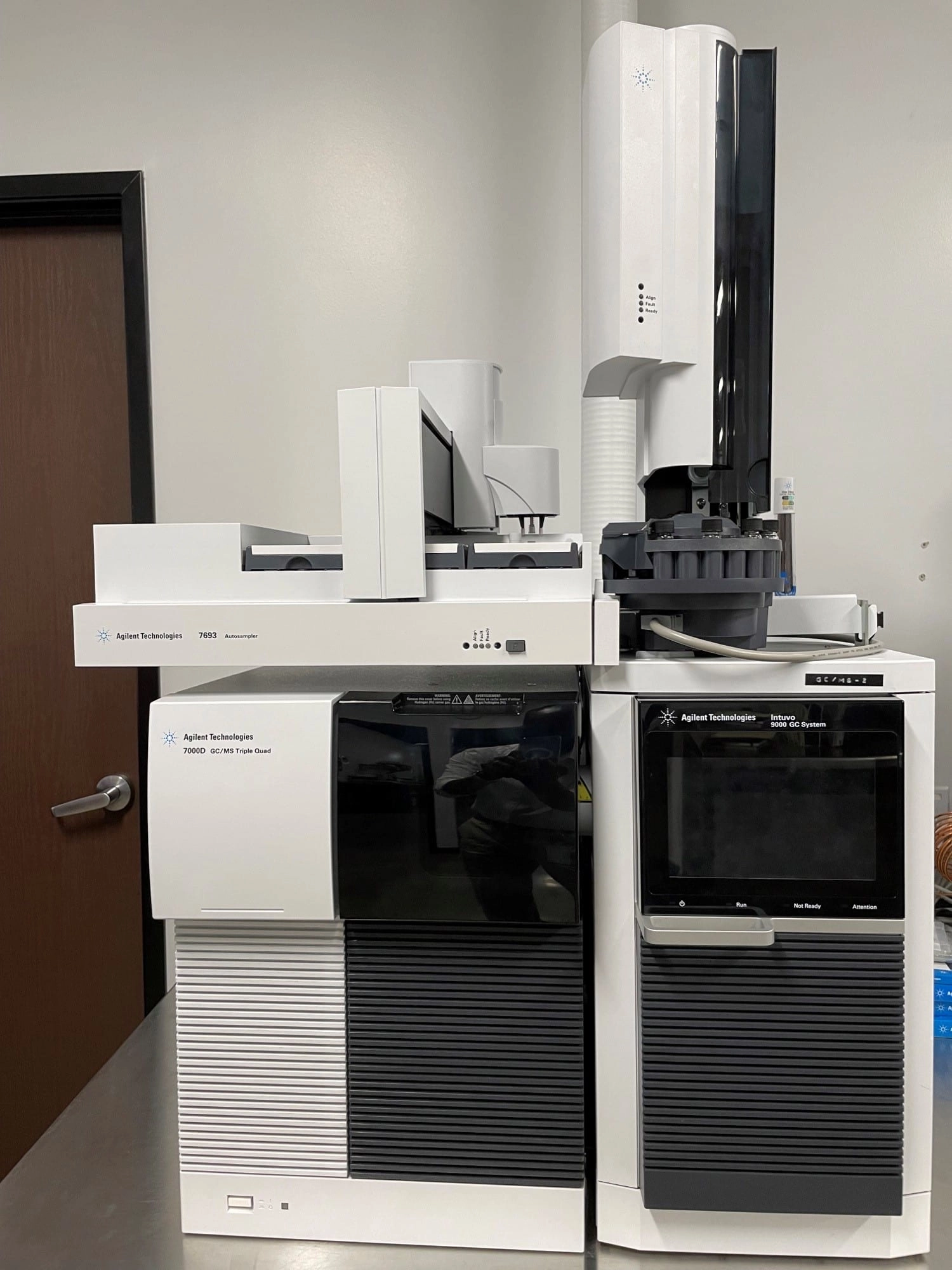 Agilent 7000D GC-MS Triple Quad with Intuvo 9000 GC System