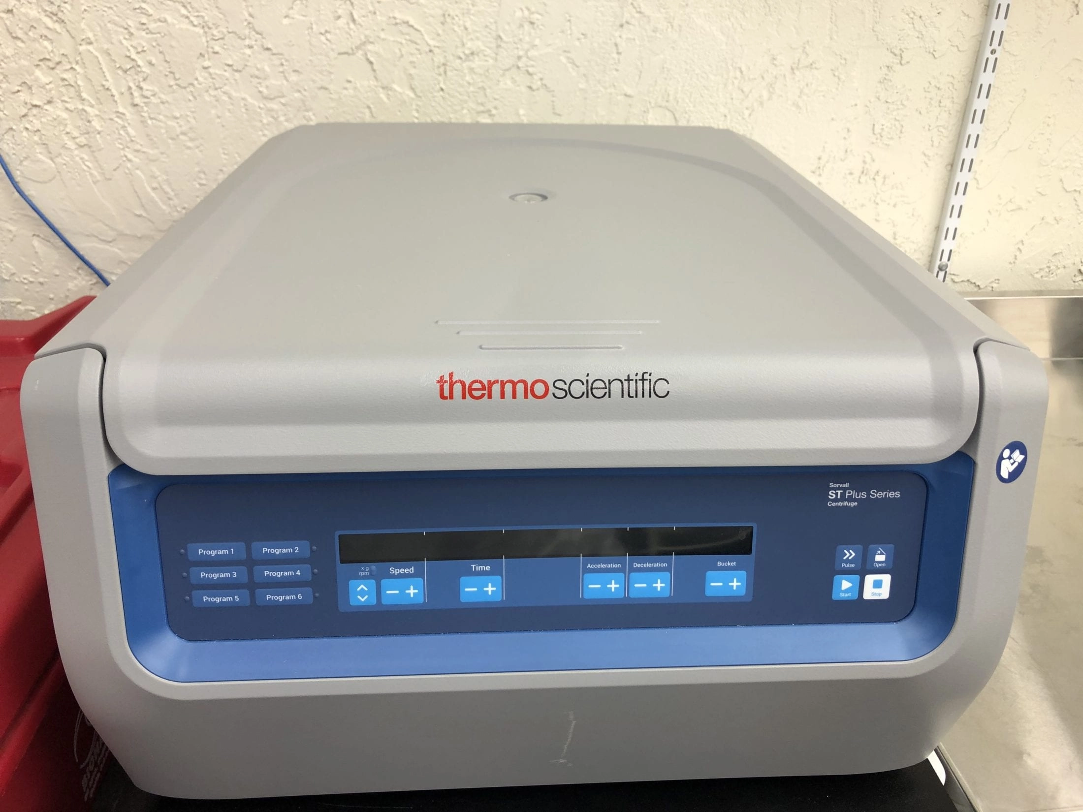 Thermo Scientific Sorvall ST4 Plus-MD