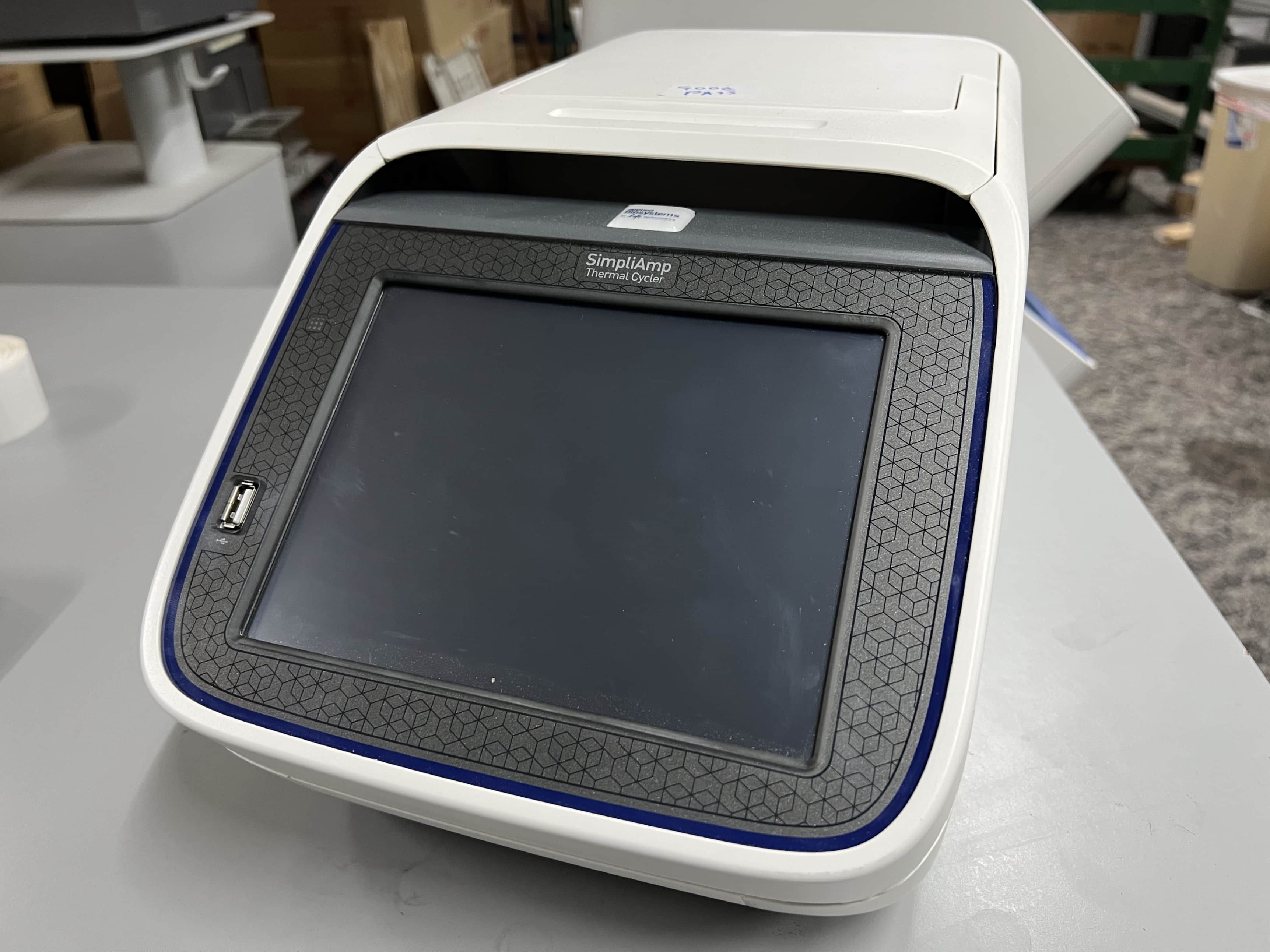 Applied Biosystems SimpliAmp Thermal Cycler