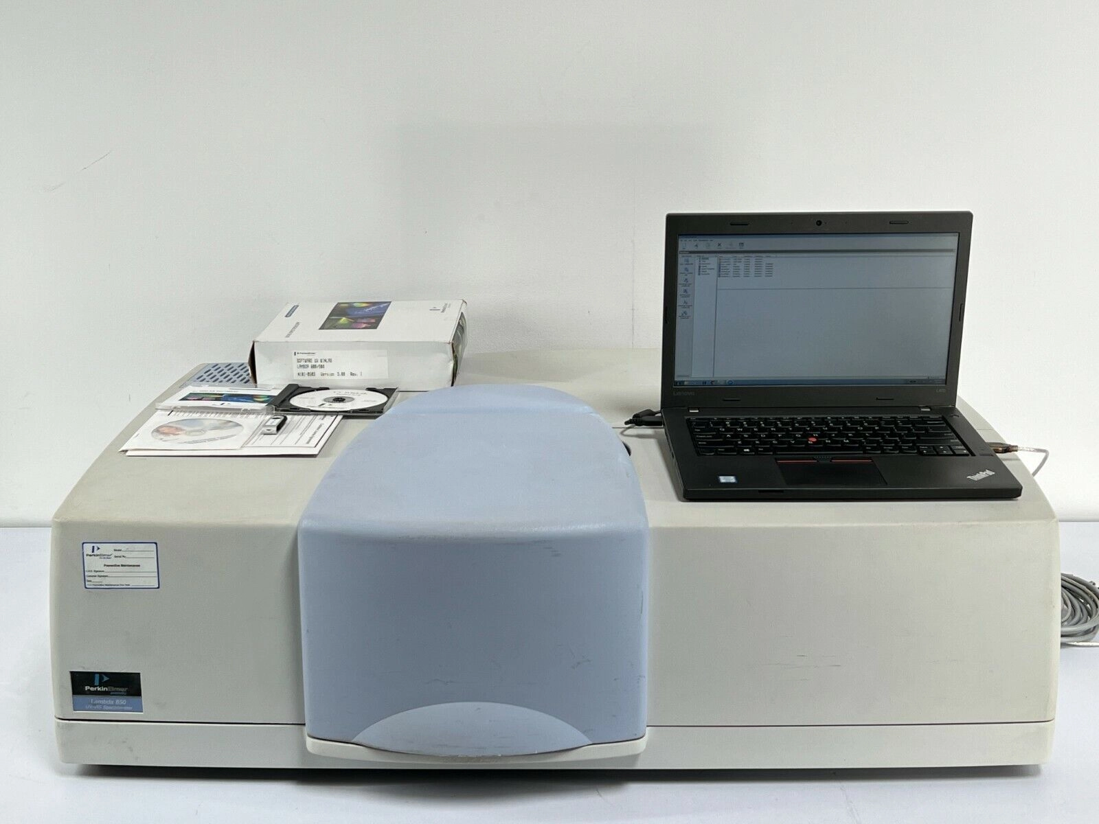 Perkin Elmer Lambda 850 UV/VIS Spectrophotometer L