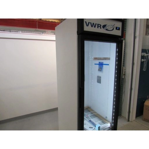 VWR 23 CU FT CHROM REFRIG GLASS 1 DOOR