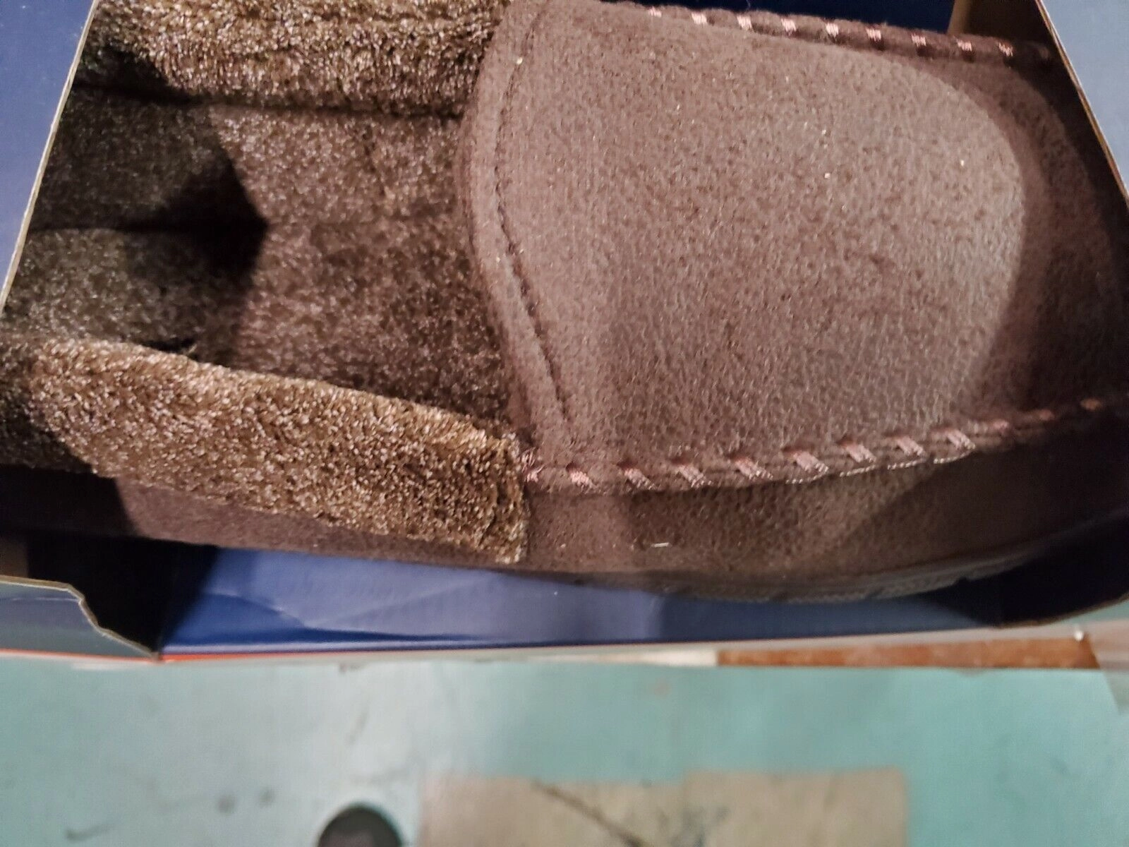 Dockers Mens Brown Slippers With Memory Foam Size 