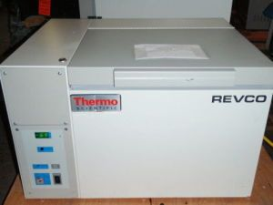 REVCO ULT 185-5, -86C Ultra Low 1 cubic ft freezer Refrigerator Freezer