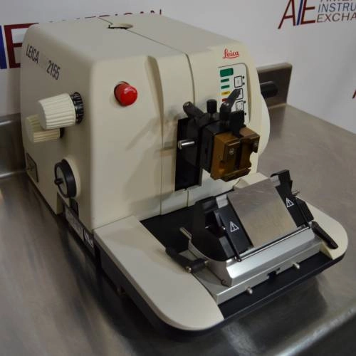 Leica RM2155 microtome