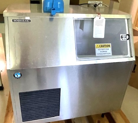Hoshizaki Ice maker M# F-300BAJ - Still in lab