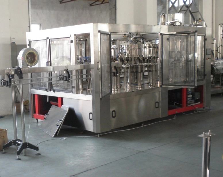 New Carbonated Beverage Filling System Model DCGF883(in-one): with Rinser, Filler and Capper