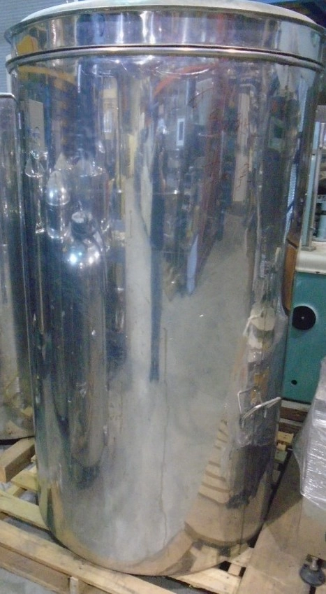 Used 1000 Litre (250 Gallons) Stainless Steel Storage Tank