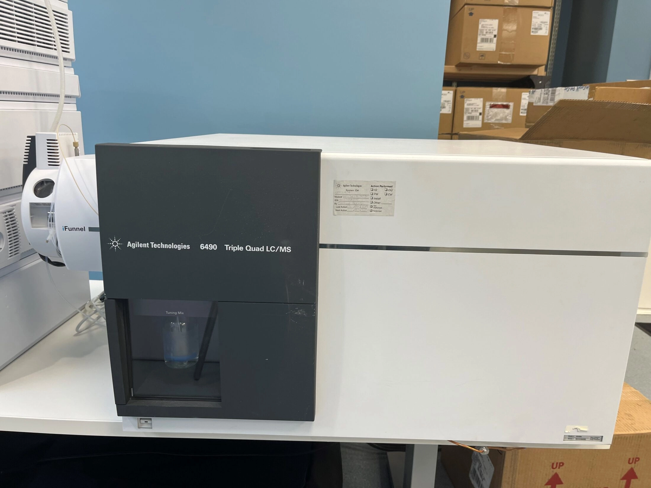 Agilent 6490A Triple Quadrupole LC-MS/MS System