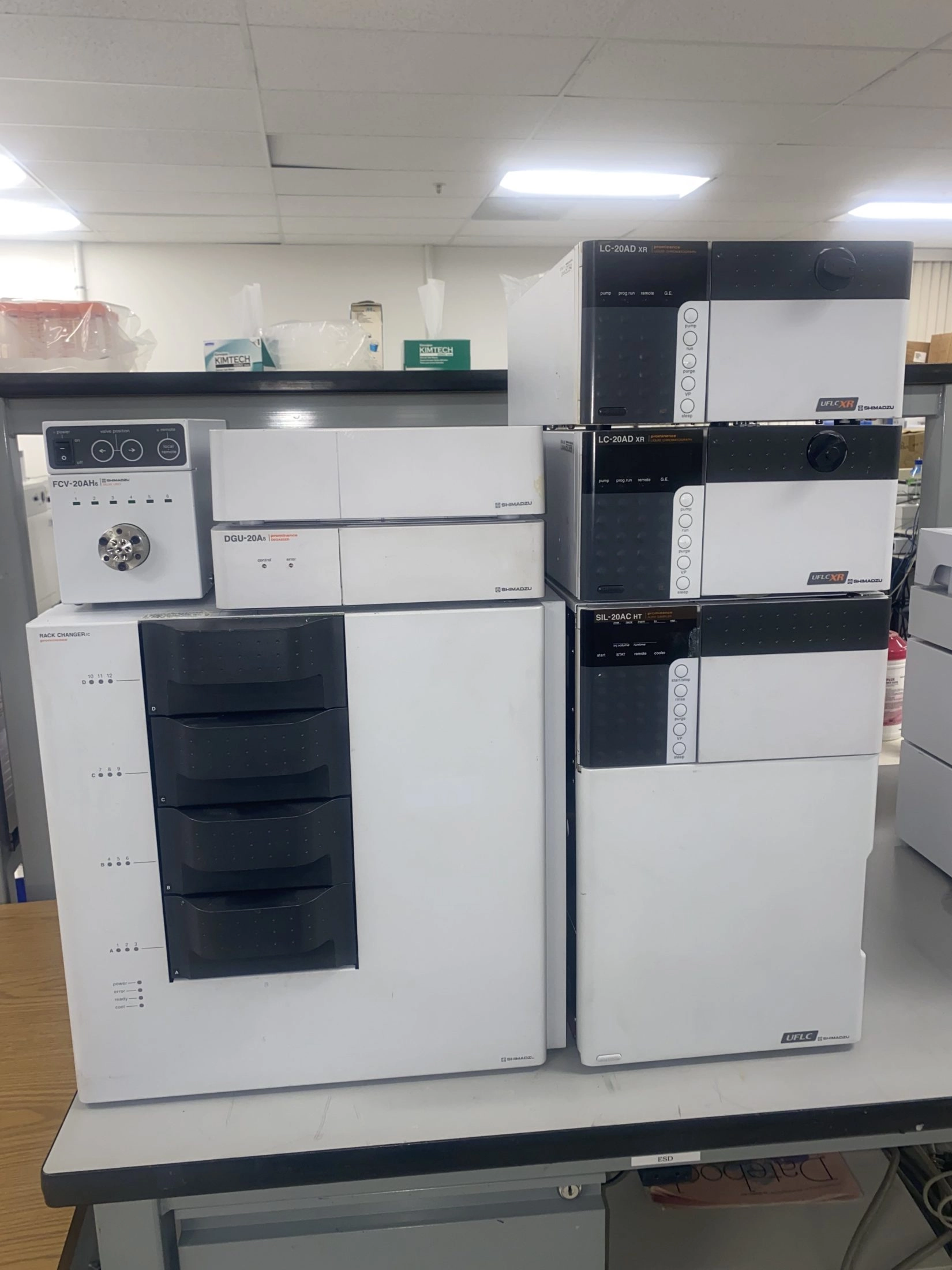 Shimadzu Prominence UFLC XR