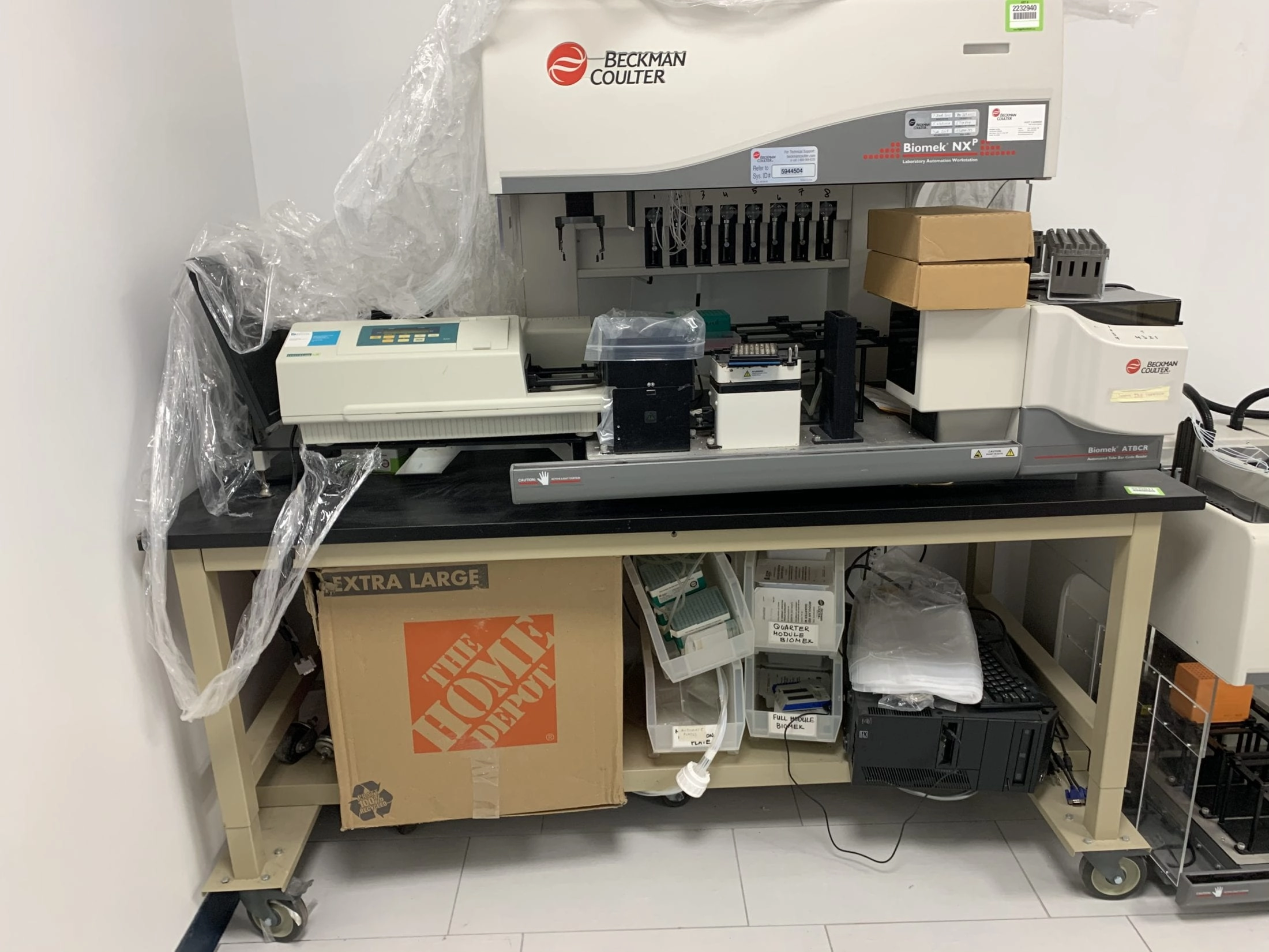 Beckman Coulter Biomek NXp Liquid Handler Workstation