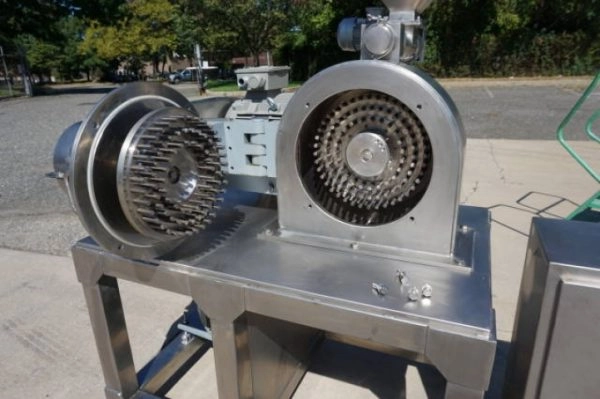 Contraplex High Speed Pin Mill, 316 Stainless Steel