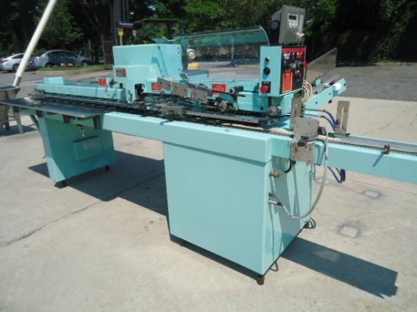 Bivans &ldquo;Vertuck&rdquo; 74 Automatic Cartoner With Leaflet Inserter