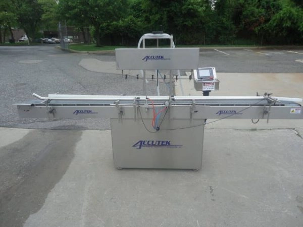 Accutek &ldquo;Auto-Pinch 25&rdquo; Six-Head Liquid Filler