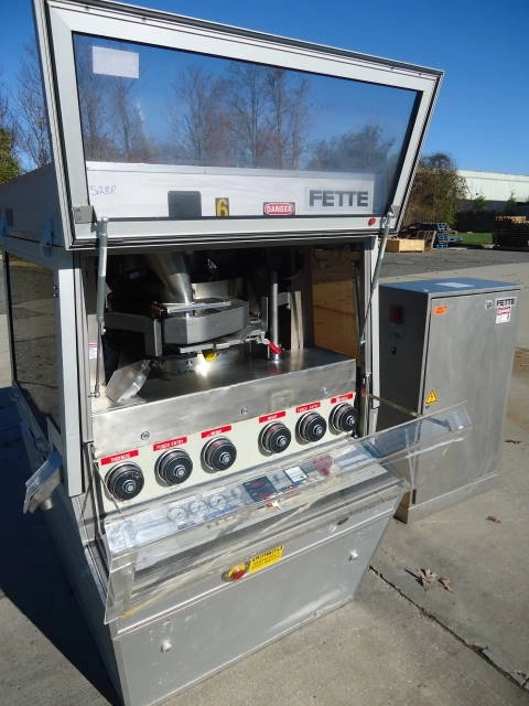 Fette &ldquo;Perfecta 3000&rdquo; 55-Station Tablet Press