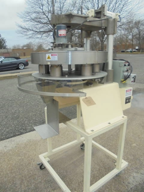 Hayssen Six Head Volumetric Cup Filler