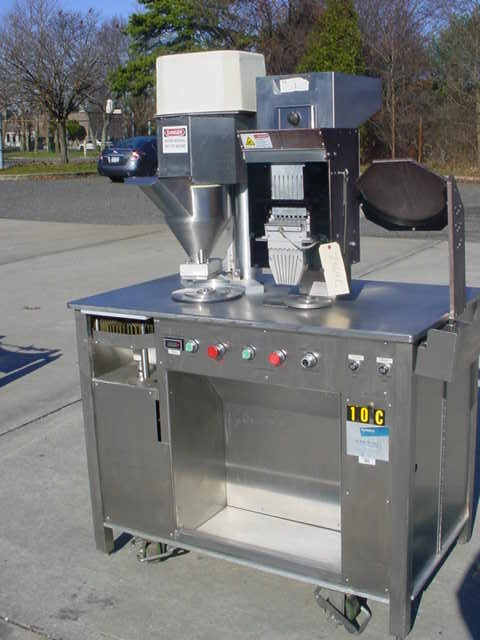 Elanco &ldquo;Quali-Fill&rdquo; Model 10 Semi-Automatic Capsule Filler